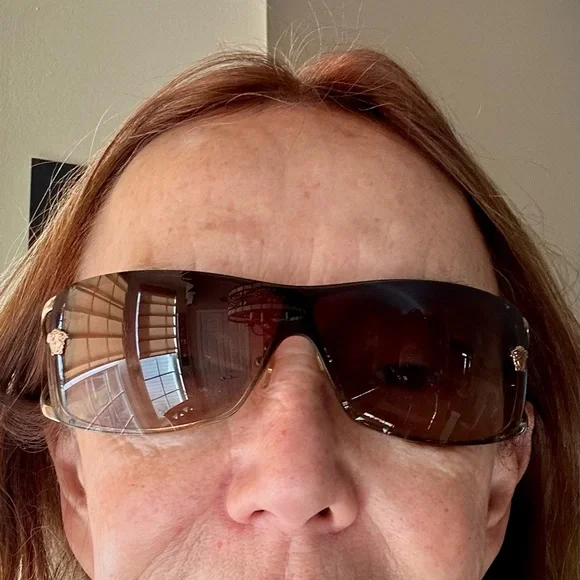 Versace Brown and Black Sunglasses - Picture 6 of 7